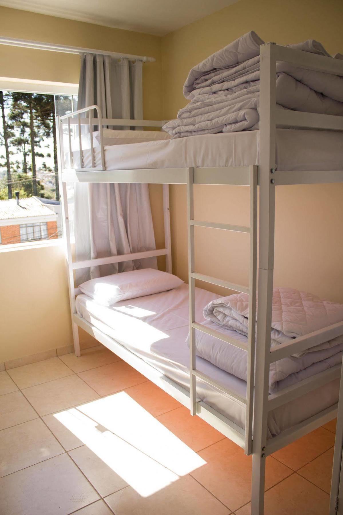 Hostel Solluz กูรีตีบา ภายนอก รูปภาพ