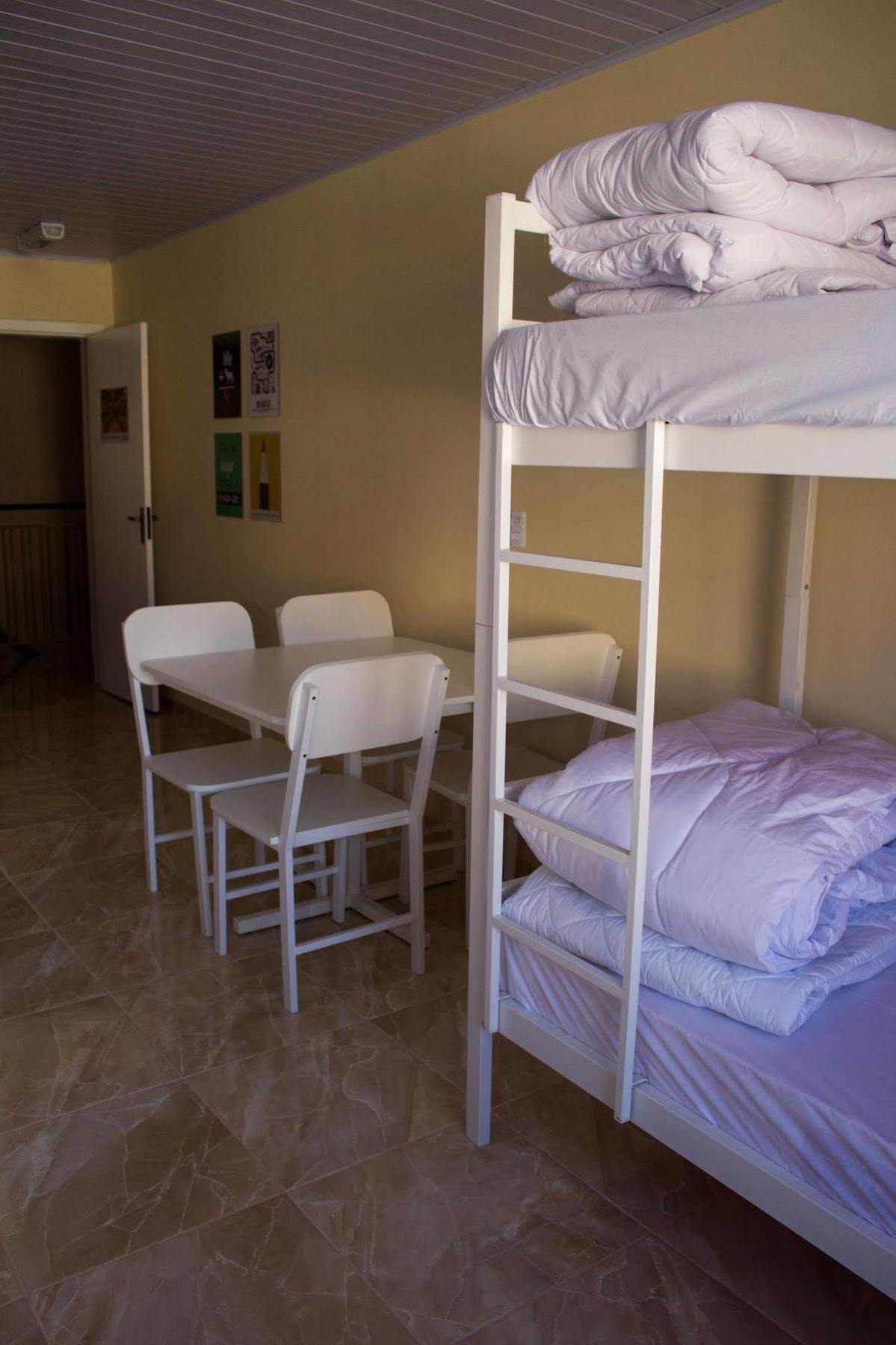 Hostel Solluz กูรีตีบา ภายนอก รูปภาพ