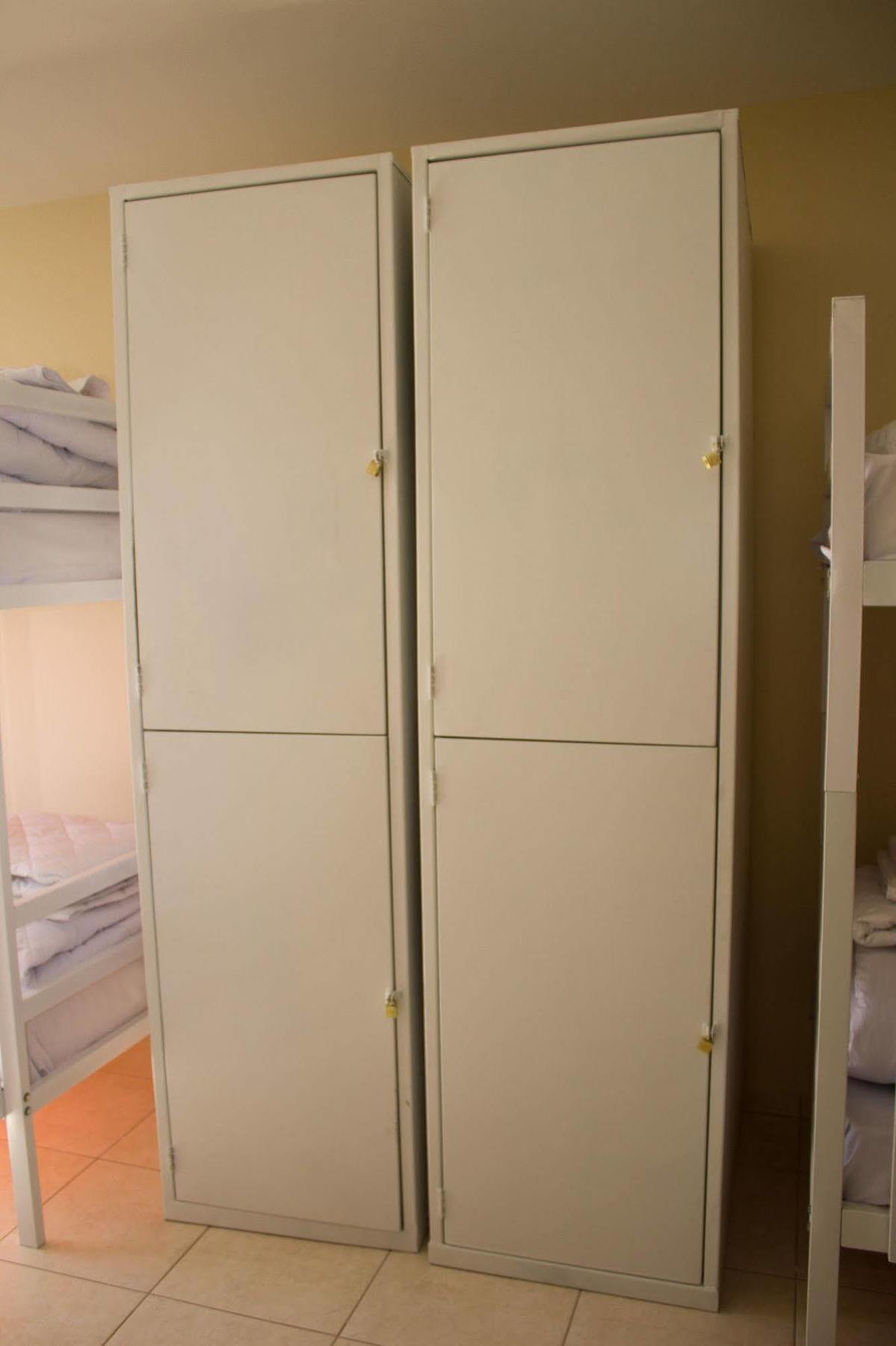 Hostel Solluz กูรีตีบา ภายนอก รูปภาพ