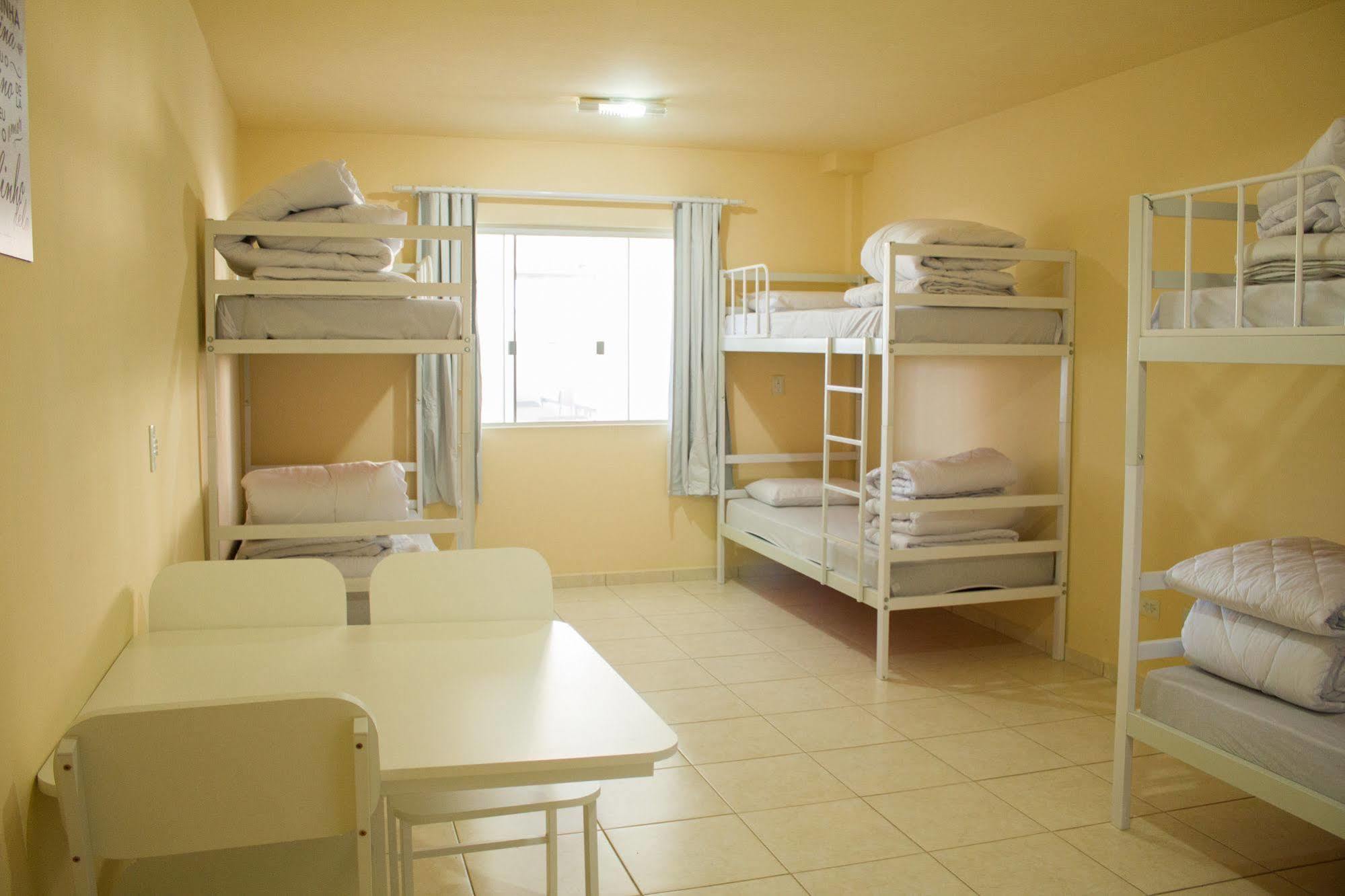 Hostel Solluz กูรีตีบา ภายนอก รูปภาพ
